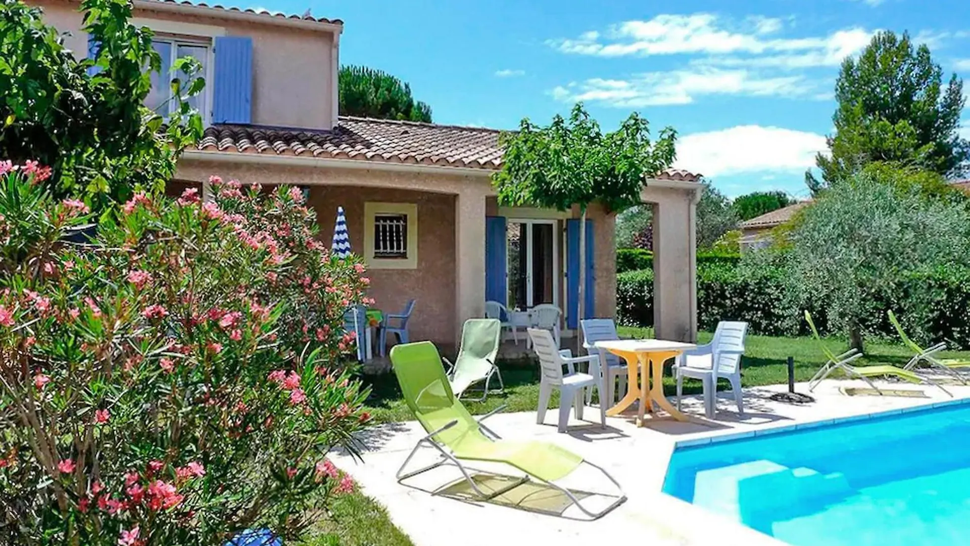 Beautiful Home In Vaison-La-Romaine With Outdoor Swimming Pool 0*,  France